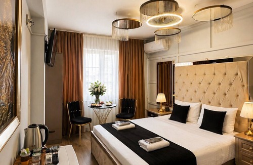 Bakırkoy Hotel | Luka Suit