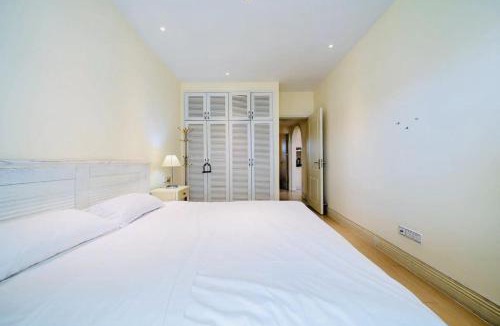 Tianya District Apartment | Luke Cloud VTSX Store