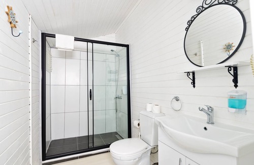 Cirali Hotel | Lukkies Lodge