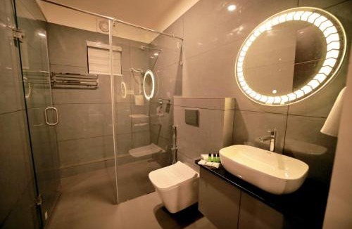 Sulthan Bathery Hotel | LUMARISE Hotel