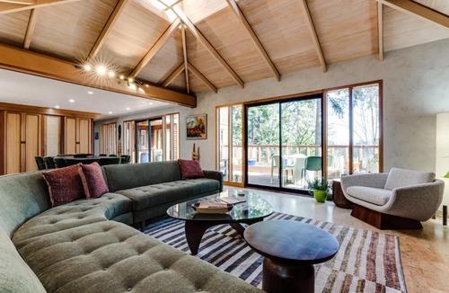Fairmont House | Lumbermill Modern - Zen Sanctuary near U of O home