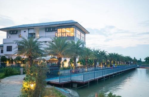 Manigram Hotel | Lumbini Palace Resort