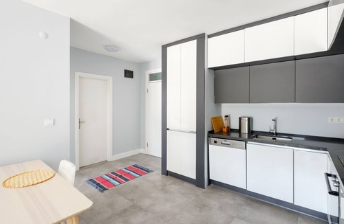 Ankara Apartment | Luminous Flat 7 min to Arcadium Mall in Ankara