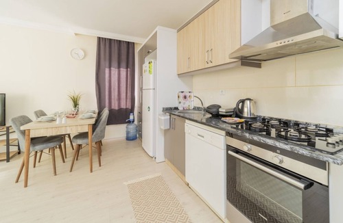 Lara Apartment | Luminous Flat w Shared Pool 5 min to Lara Beach