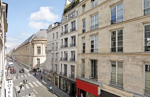 Palais-Royal Apartment | Luminous Studio Oasis Steps from The Louvre