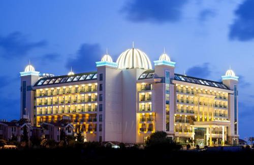 Side Hotel | Luna Blanca Resort & Spa