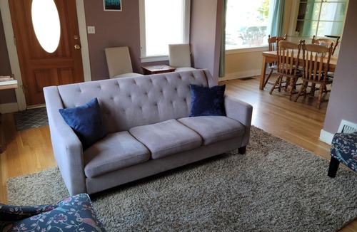 Fairmount Park House | Luna Lower - Friendly West Seattle Location