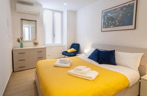 Borgo San Leonardo Apartment | Luna Luxury Suite