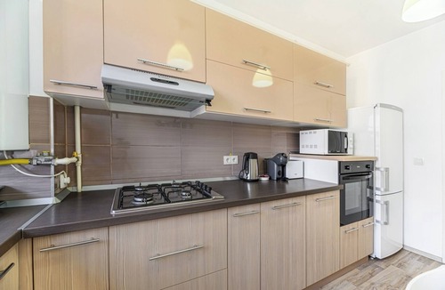 Brasov Apartment | Luna Studio - Free parking and mountain view