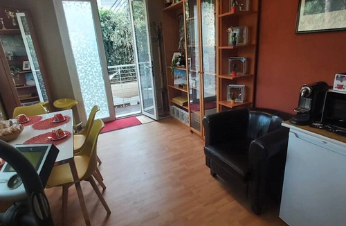 Quartiere XX Ardeatino House | LunaBedRoma - Short rentals in the green