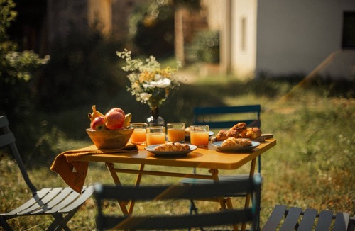 Floressas House | Lunada – Charming Cottage with E-Bikes & Canoe Included (2/3 Guests)