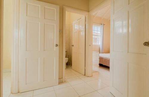 Regency Park Apartment | Lunar Apartments