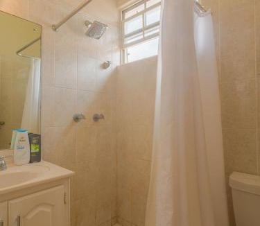 Regency Park Apartment | Lunar Apartments