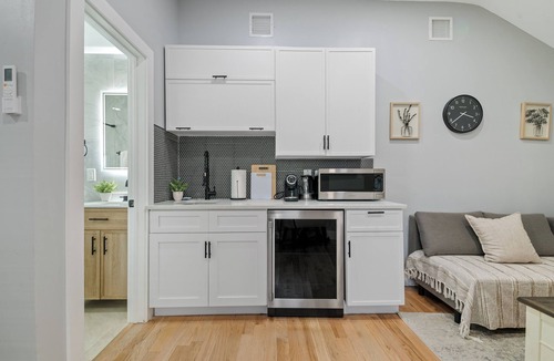South Hempstead Apartment | Lunavista Cozy Studio