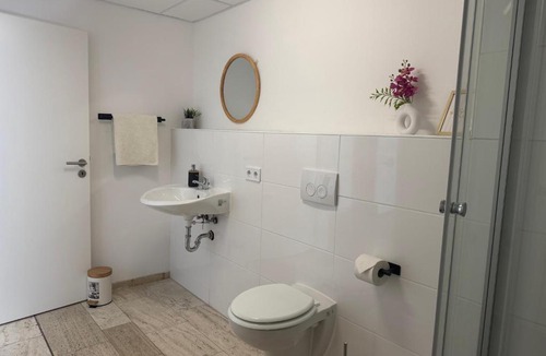 Laudenbach Apartment | Lunetha Homes