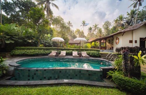 Tegallalang Villa | Lunga Cafe & Villa