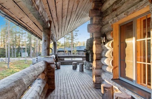 Yllasjarvi House | Luostakka iso by Interhome