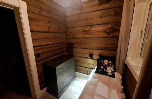 Luster Villa | Luster Lodge
