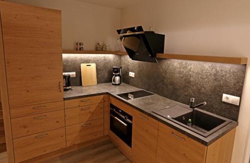 Akams Hotel | lustiger Hirsch