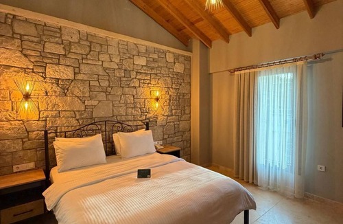 Urla House | Luta Urla
