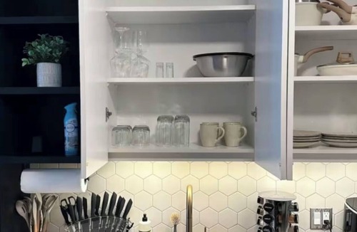 Downtown Apartment | Lux 1BD/1BTH apt in peaceful Glendale w pool,gym,hot tub, rooftop, free parking