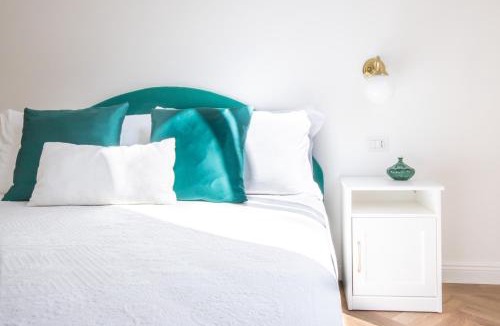 Meta Bed & Breakfast | Lux Aurea