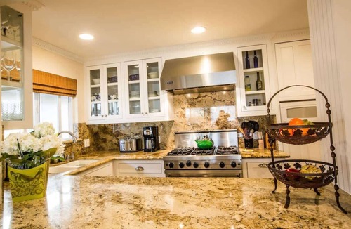 West Newport House | LUX Beachfront Casa de Balboa 225 - Best Location