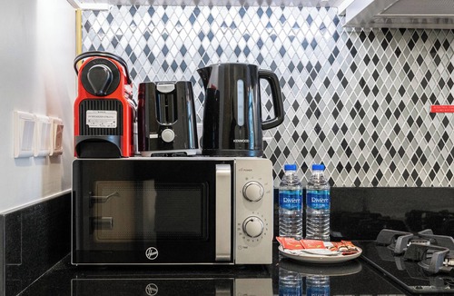 Sheikh Zayed Road Apartment | Lux BnB Aykon Tower