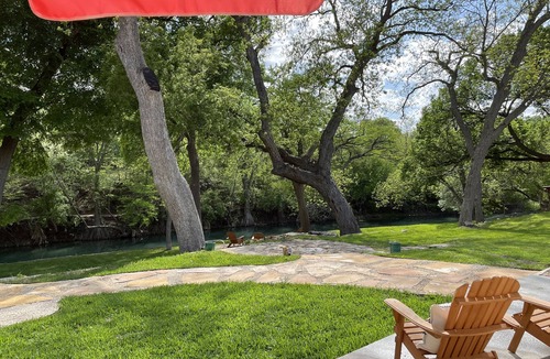 Canyon Lake Cabin | LUX Cabin ON Guadalupe River below Canyon Lake Dam - near Whitewater Music