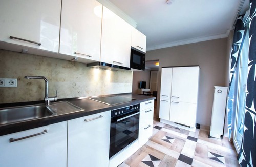 Kreuzberg Apartment | Lux central Apartment witt 2 bedroom with balcony