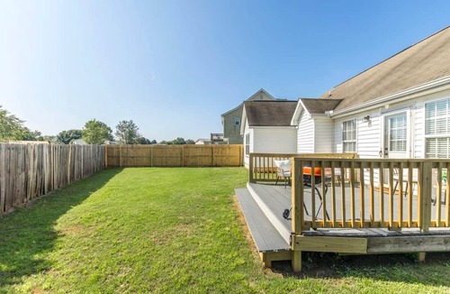 Houston County House | Lux Corporate Retreat Byron GA Game Fenced