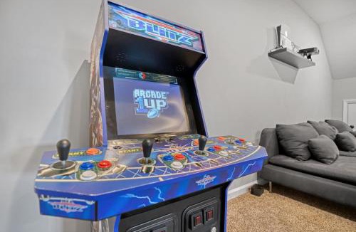 Clarksville House | Lux Entertainment Home-The OMEGA