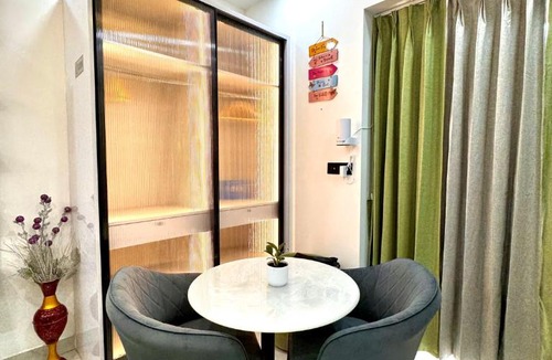 Noida Hotel | Lux Lettings