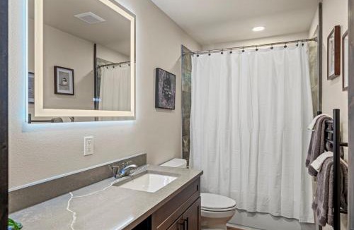 Ashford Ski Chalet | Lux Rainier Chalet With Hot tub, Sauna-Fireplace, WiFi