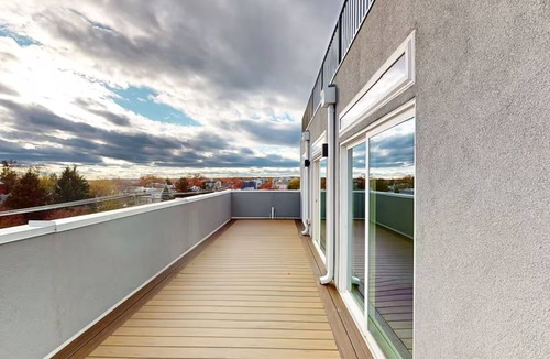 Brightwood Park Apartment | Lux Residence