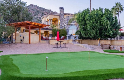 Carefree House | Lux Scottsdale/Carefree family retreat golf pool