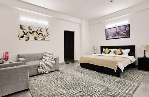 Gurugram Hotel | Lux Studio Epic Stay