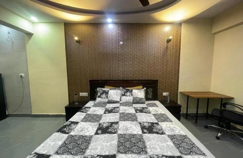 New Delhi Apartment | Lux Studioz