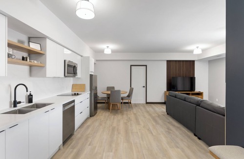 Thunder Bay Hotel | Lux Suites Extended Stay