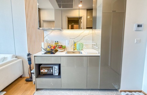 Pathumwan Apartment | Luxe City Condo in Central Bangkok 曼谷市中心全新公寓 暹罗百丽宫·中央世界旁 一室一厅加大床城市景观酒店式套房 步行可达主