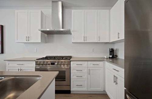 Oakville House | Lux Townhouse Family friendly in Upper Oakville