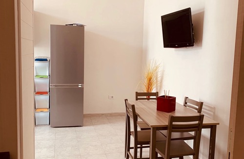 Assemini House | Luxar Room