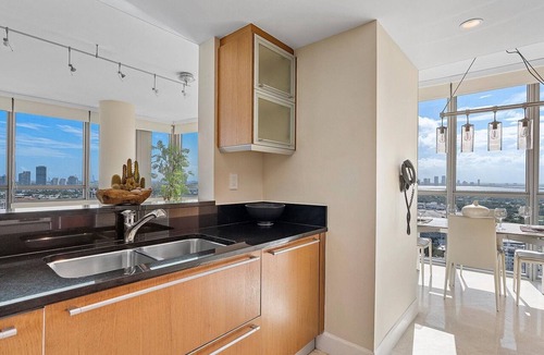 City Center Apartment | Luxe 2/2 Direct Ocean with Skyline Views at the Setai