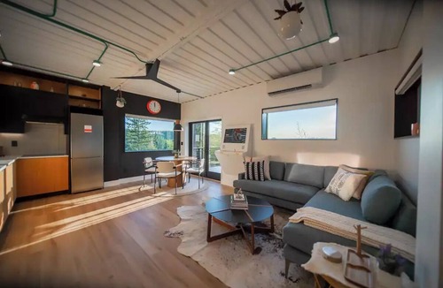 Oregon City House | Luxe Container Getaway with View