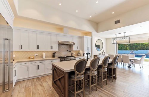 Magnesia Falls Cove House | Luxe, Contemporary House with massive saltwater pool & spa.