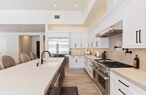 Magnesia Falls Cove House | Luxe, Contemporary House with massive saltwater pool & spa.