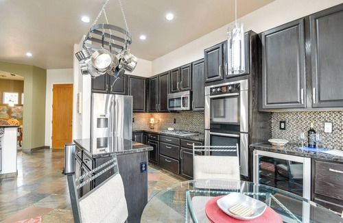 Glen Eagle House | Luxe Couples Retreat w/Pool & Outdoor Kitchen!