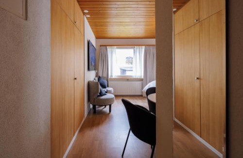Davos-Platz Apartment | Luxe Davos Studio Central Walk to Lifts