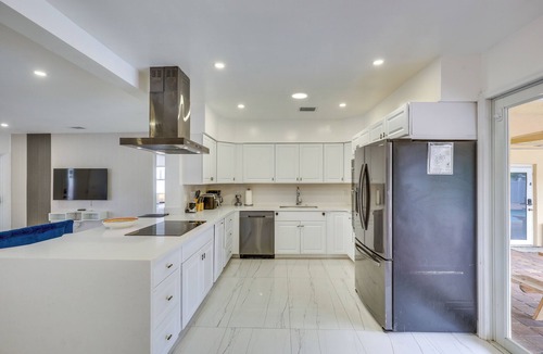 Edgewood Cottage | Luxe Ft Lauderdale Pool Oasis Near Airport & Beach