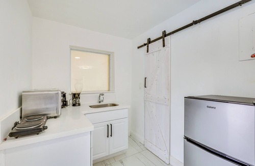 Edgewood Cottage | Luxe Ft Lauderdale Pool Oasis Near Airport & Beach